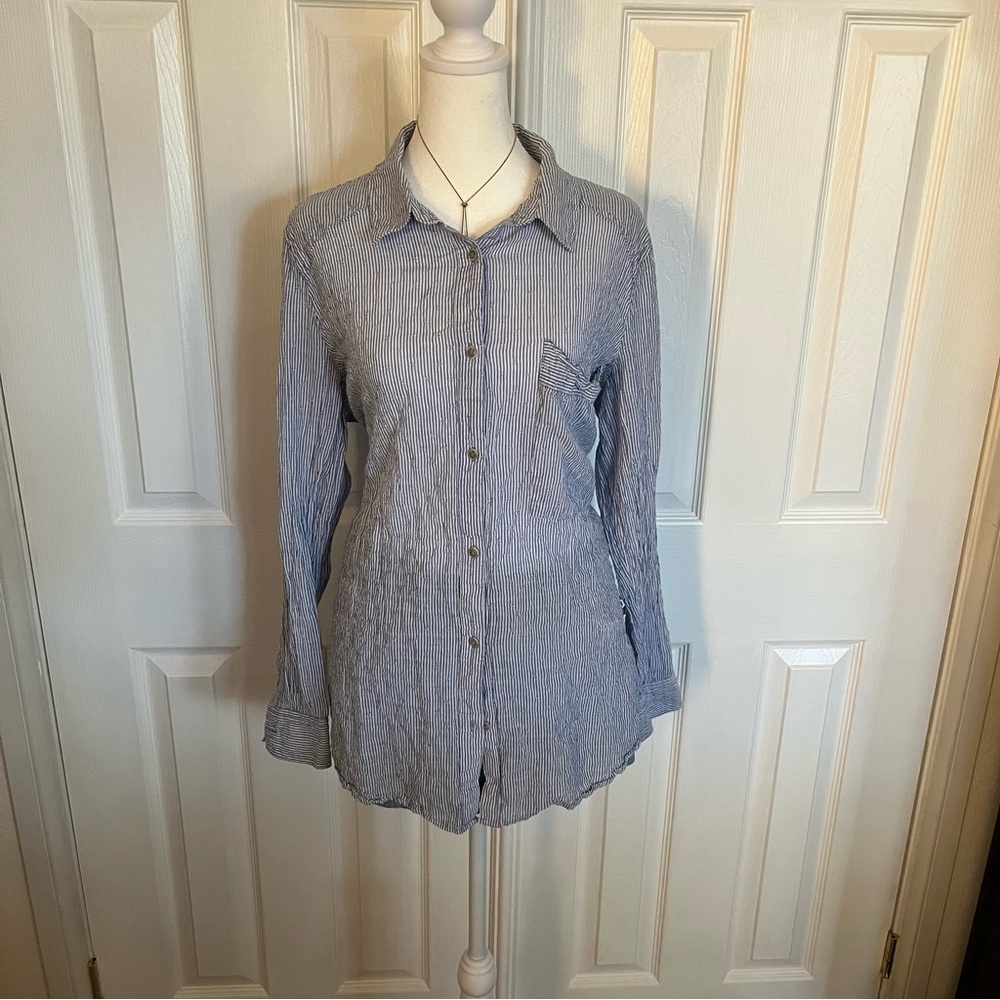 Free People Blue White Striped Button Back Dobby Shirt‎ Large